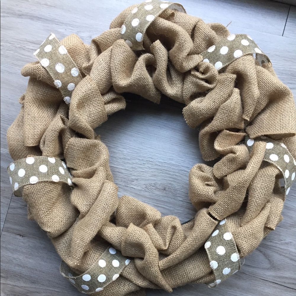 Beautiful new wreath - Picture 3 of 3